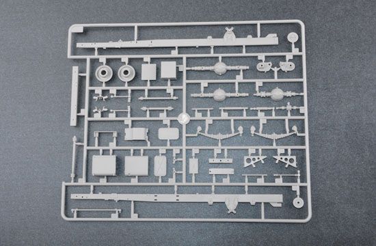 Сборная модель 1/35 РСЗО БМ-21 Град (поздняя версия) Трумпетер 01014 TR01014 фото