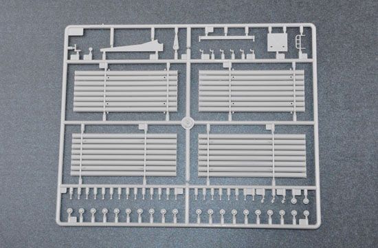 Сборная модель 1/35 РСЗО БМ-21 Град (поздняя версия) Трумпетер 01014 TR01014 фото