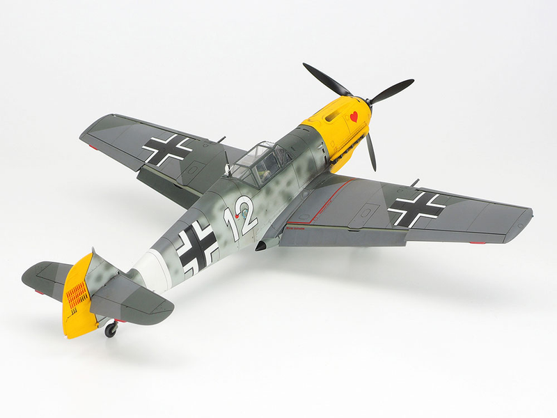 Немецкий истребитель 1/48 Messerschmitt Bf109E-4/7 Trop Tamiya 61063 , сборная модель Мессершмитт Тамия TAM61063 фото