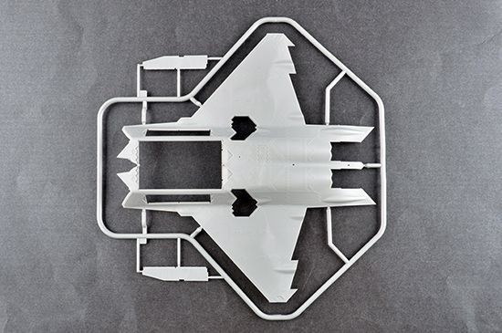 Американский истребитель 1/48 Lockheed Martin F-22A Raptor I Love Kit 62801 , сборная модель Раптор ILK62801 фото