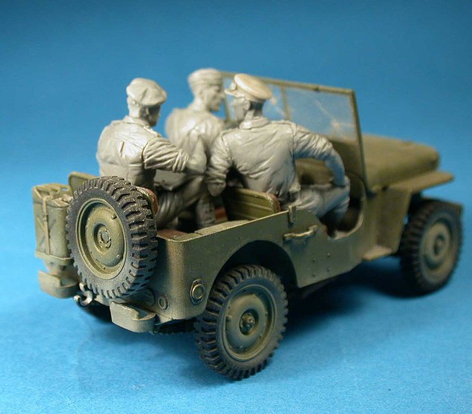 Британский автомобильный экипаж 1/35 Специальное издание MiniArt 35469 , сборная модель Миниарт MA35469 фото
