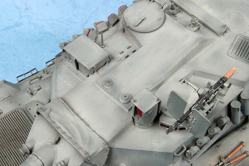 Італійський винищувач танків 1/35 B1 Centauro Early (1st Series) Trumpeter 01562 , збірна модель Центавр TR01562 фото