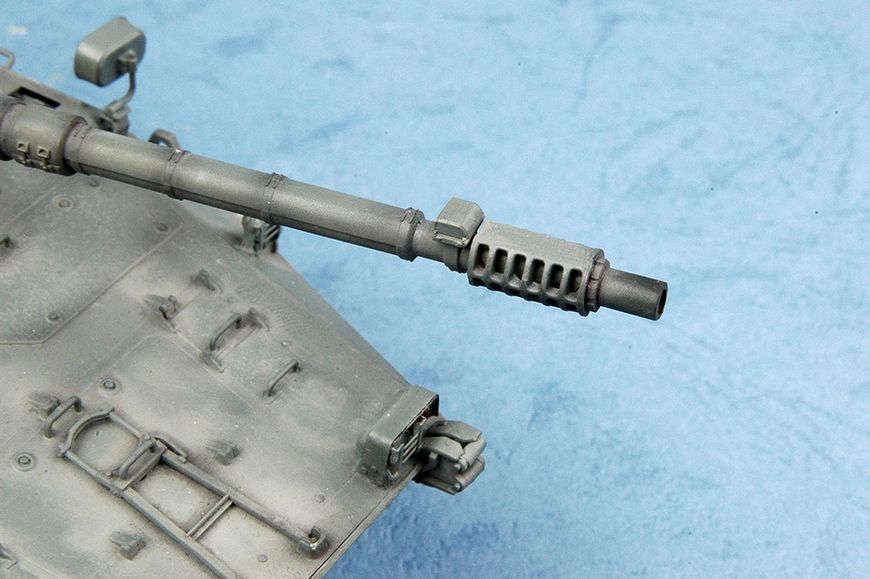 Італійський винищувач танків 1/35 B1 Centauro Early (1st Series) Trumpeter 01562 , збірна модель Центавр TR01562 фото