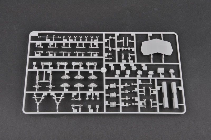 Канадская боевая машина пехоты 1/35 AVGP Grizzly (Late) Trumpeter 01505 , сборная модель бмп Трумпетер TR01505 фото