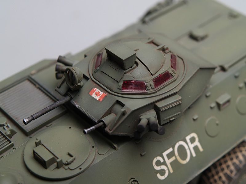 Канадская боевая машина пехоты 1/35 AVGP Grizzly (Late) Trumpeter 01505 , сборная модель бмп Трумпетер TR01505 фото