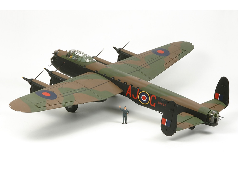 Британский бомбардировщик 1/48 Avro Lancaster BI/III Dambusters Tamiya 61111 , сборная модель Ланкастер Тамия TAM61111 фото