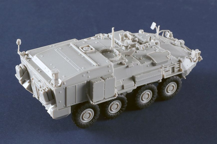 Американский бронетранспортер 1/72 M1133 Stryker MEV Trumpeter 07428 , сборная модель бтр Страйкер Трумпетер TR07428 фото