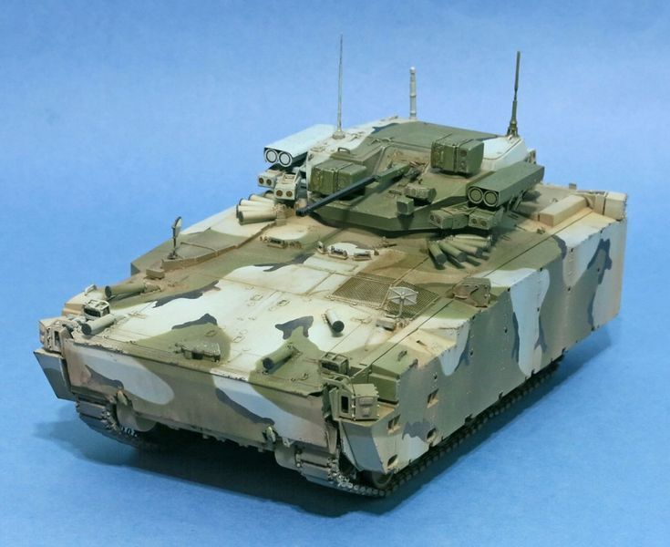 Сборная модель 1/35 Бронетранспортер БМП Объект 695 Курганец 25 Зимы 35023 PH35023 фото