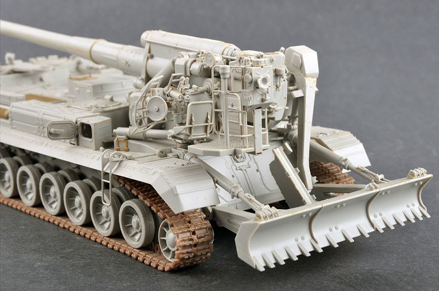 Радянська самохідна гармата 1/35 2С7М Піон Trumpeter 05592 , збірна модель сау Трумпетер TR05592 фото