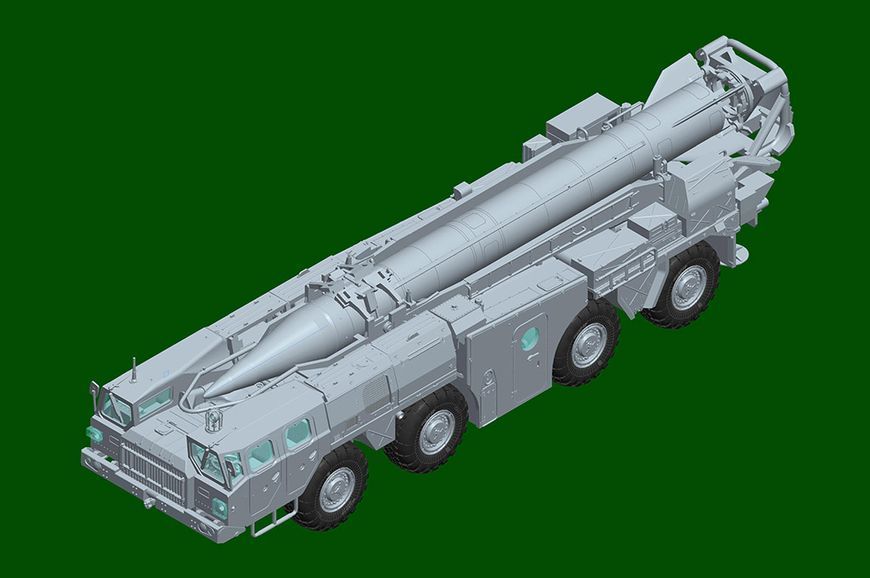 Советский ОТРК 1/72 9К72 &laquo;Эльбрус&raquo; с ракетами Р-17 (9P117M1 Launcher with R17) HobbyBoss 82939 HB82939 фото