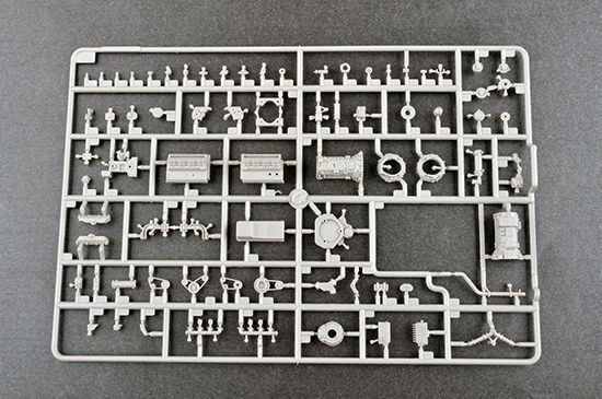 Сучасний ракетний комплекс 1/35 9П78-1 (9К720 &laquo;Іскандер-М&raquo; / SS-26 Stone) Trumpeter 01051 , збірна модель отрк TR01051 фото