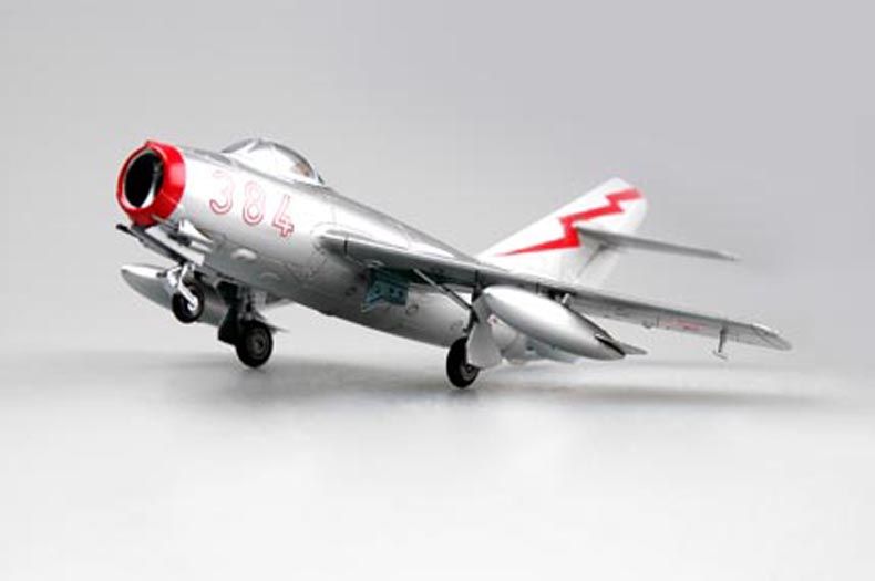 Сборная модель 1/72 Советский истребитель MiG-15bis Fagot HobbyBoss 80263 HB80263 фото