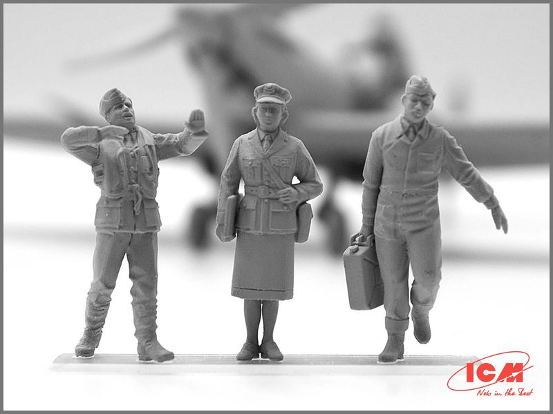 Збірна модель ICM 1/48 Пілоти і техніки ВПС Великобританії (1939-1945р.) (набір із 7 фігур та собака) (48081) ICM48081 фото