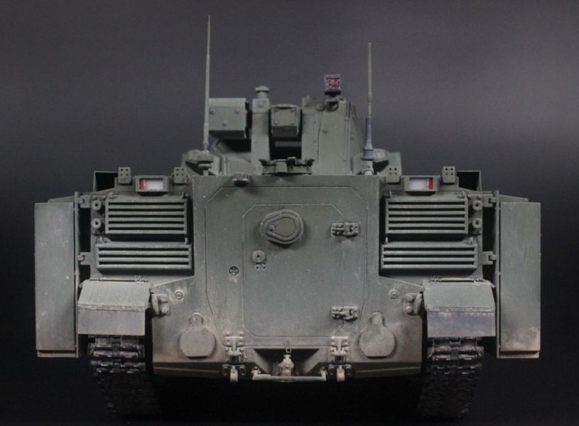 Збірна модель 1/35 Бронетранспортер БТР Об'єкт 693 Курганець 25 Zimi 35024 PH35024 фото