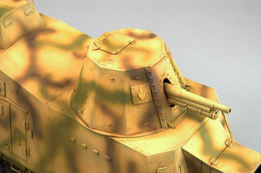 Німецький броневагон 1/35 Gesch&uuml;tzwagen (BP42) Trumpeter 01509 , збірна модель вагон Трумпетер TR01509 фото