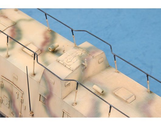 Німецький броневагон 1/35 Kommandowagen (BP42) Trumpeter 01510 , збірна модель вагон Трумпетер TR01510 фото