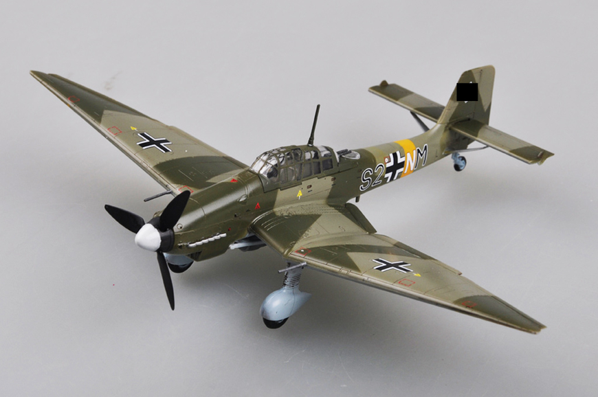 Німецький штурмовик 1/72 Junkers Ju-87D-3 Stuka HobbyBoss 80286 , збірна модель Юнкерс штука Хобібос HB80286 фото