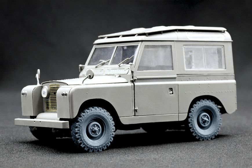 Набір деформованих коліс 1/35 6.5 для L. Rover 88 (AK) Scale X WM-35020W , набір деталювання Скейл Х WM-35020W фото