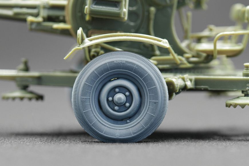 Набор колес 1/35 для ЗУ-23-2 (Trumpeter) Scale X WM-35010C , набор деталировки Скейл Х WM-35010C фото