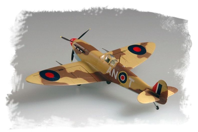 Збірна модель 1/72 британський винищувач Spitfire Mk.Vb Trop HobbyBoss HB80213 HB80213 фото