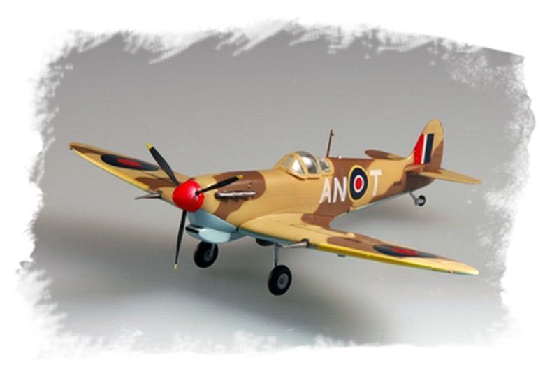 Збірна модель 1/72 британський винищувач Spitfire Mk.Vb Trop HobbyBoss HB80213 HB80213 фото