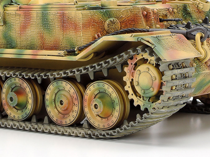 Німецький винищувач танків 1/35 Elefant Tamiya 35325 , збірна модель пт-сау Елефант Тамія TAM35325 фото