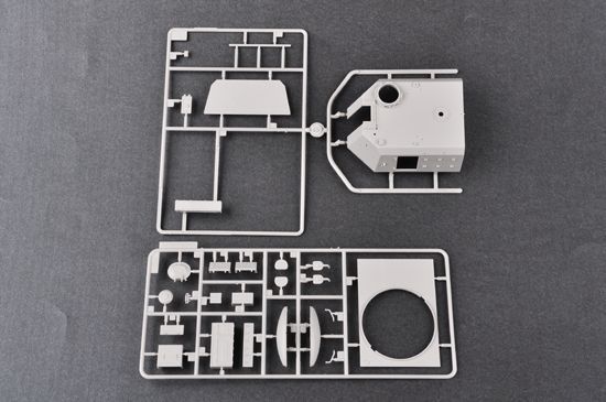 Китайская самоходная гаубица 1/35 PLZ-83A SPH (Type 83) Trumpeter 05536 , сборная модель сау Type 83 Трумпетер TR05536 фото