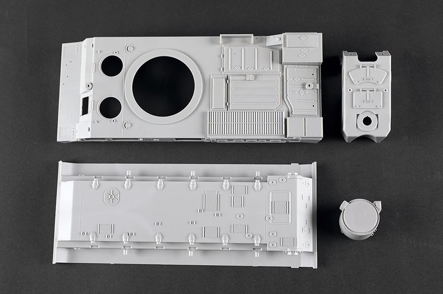 Зенітний ракетно-гарматний комплекс 1/35 ГМ-352 (96К6 &laquo;Панцирь-С1&raquo; / SA-22 Greyhound) Trumpeter 01093 TR01093 фото
