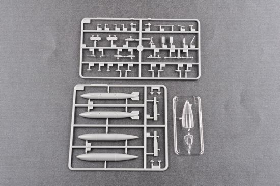 Радянський винищувач-перехоплювач 1/48 Су-11 Trumpeter 02898 , збірна модель винищувач Сухой Трумпетер TR02898 фото