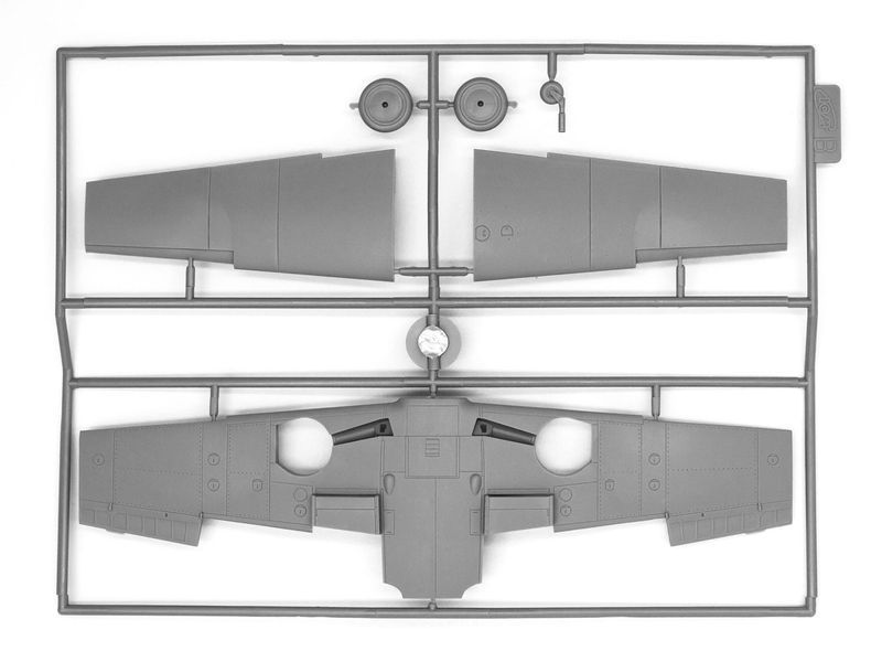 Збірна модель ICM 1/48 Месершмит Bf 109F-2, німецький винищувач 2 Світової війни (48102) ICM48102 фото