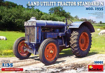 Британський трактор 1/35 Standard N 1935 (Land Utility Tractor) MiniArt 38091 , збірна модель трактора Мініарт MA38091 фото