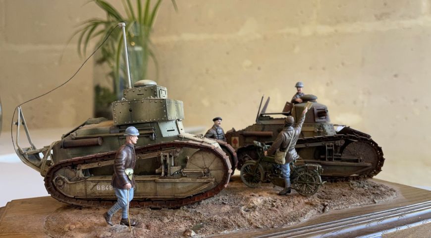 Сборная модель 1/35 французский легкий танк с литой башней FT-17 Meng TS-008 TS-008 фото