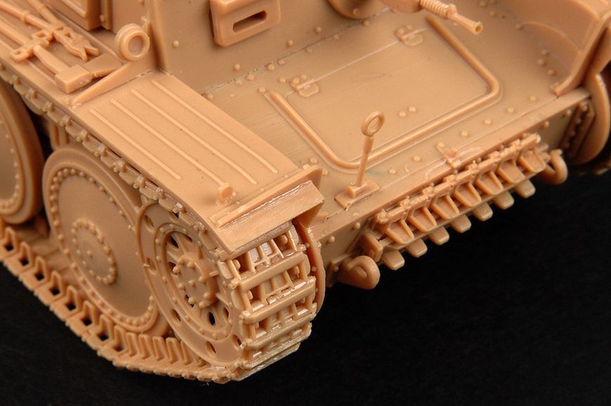 Немецкий легкий танк 1/35 Pz.Kpfw. 38(t) Ausf.E/F Trumpeter 01577 , сборная модель танк Трумпетер TR01577 фото