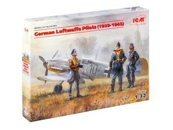 Сборная модель ICM 1/32 Немецкие пилоты 1939-1945 гг. 3 фигуры 32101 ICM32101 фото