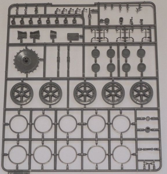 Збірна модель Танк 1/16 Panzerjager IB mit 7.5cm Stuk 40 L/48 Takom 1018 1018 фото