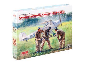 Сборная модель ICM 1/32 Немецкие курсанты 1939-1945 гг. 3 фигуры 32103 ICM32103 фото
