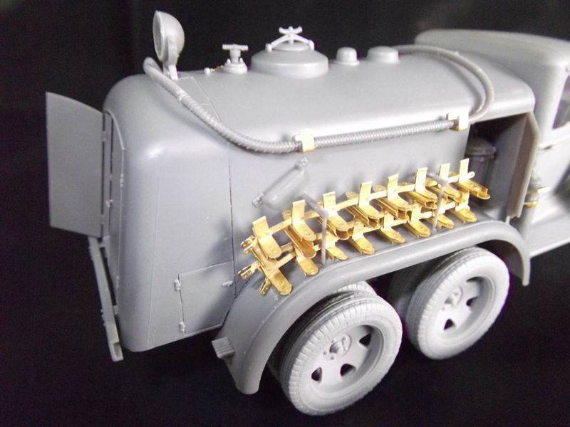 Радянський бензозаправник 1/35 БЗ-38 (BZ-38 Refueller) MiniArt 35145 , збірна модель бензовоза Мініарт MA35145 фото