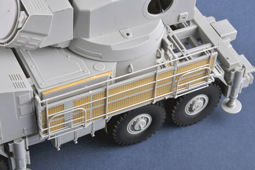 Современный зенитный ракетно-пушечный комплекс 1/35 96К6 &laquo;Панцирь-С1&raquo; (SA-22 Greyhound) Trumpeter 01060 TR01060 фото