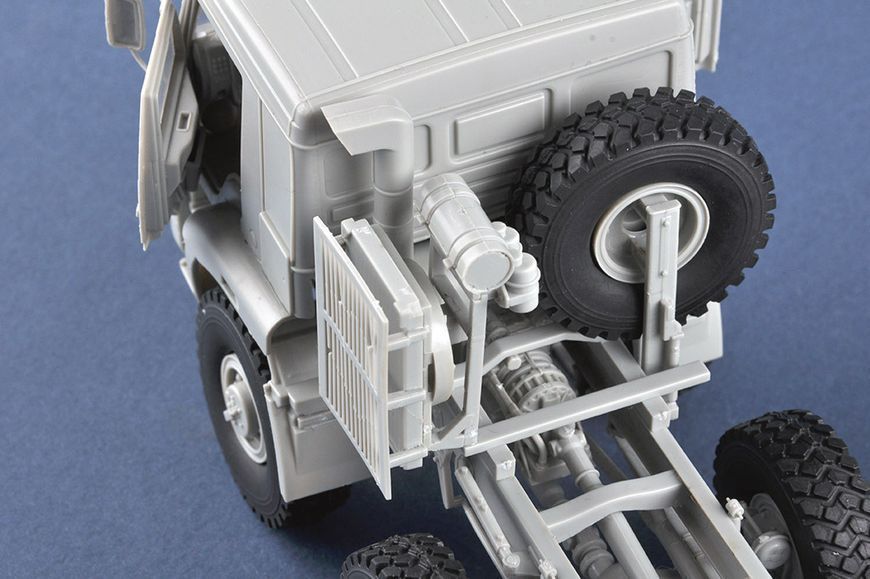 Современный зенитный ракетно-пушечный комплекс 1/35 96К6 &laquo;Панцирь-С1&raquo; (SA-22 Greyhound) Trumpeter 01060 TR01060 фото