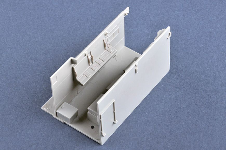 Современный зенитный ракетно-пушечный комплекс 1/35 96К6 &laquo;Панцирь-С1&raquo; (SA-22 Greyhound) Trumpeter 01060 TR01060 фото