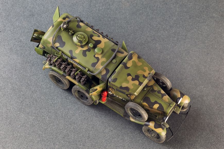 Радянський бензозаправник 1/35 БЗ-38 (BZ-38 Refueller) MiniArt 35145 , збірна модель бензовоза Мініарт MA35145 фото