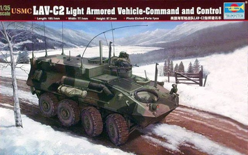 Канадський бронетранспортер 1/35 LAV-C2 Trumpeter 00371 , збірна модель бтр Трумпетер TR00371 фото