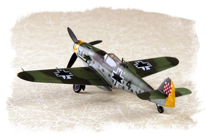 Збірна модель 1/72 німецький винищувач Bf 109 G-10 HobbyBoss HB80227 HB80227 фото