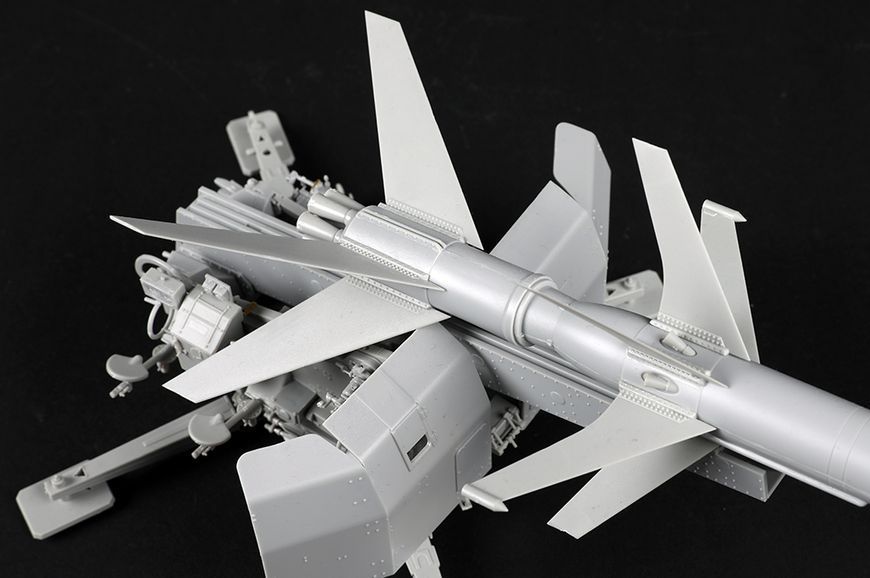 Німецький дослідний зенітний ракетний комплекс 1/35 Rheintochter I Trumpeter 02357 , збірна модель Рейнтохтер TR02357 фото