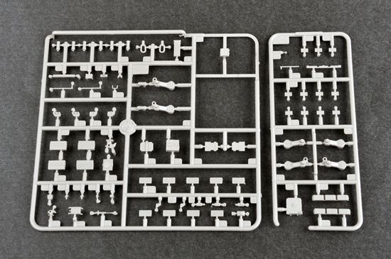 Збірна модель 1/35 Український танк Т-84 Оплот Трумпетер 09512 TR09512 фото