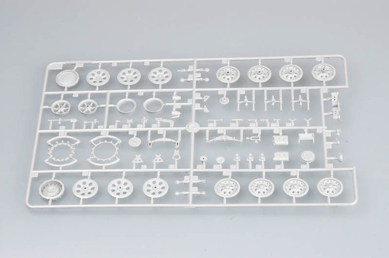Німецька самохідна зенітна установка з причепом 1/35 Sd.Kfz.7/1 2cm Flak 38 & Sd.Anhanger 51 Trumpeter 01523 TR01523 фото