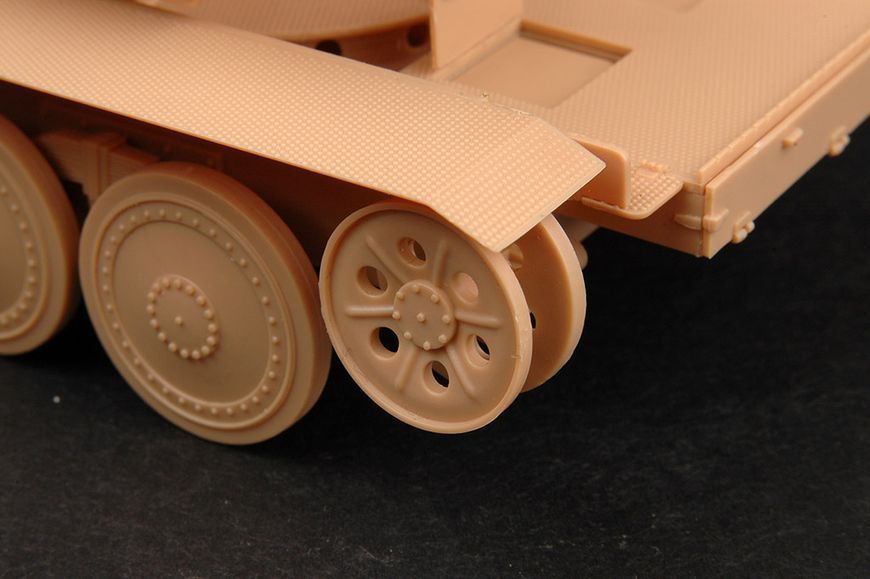 Немецкая экспериментальная САУ 1/35 Krupp/Ardelt Waffentr&auml;ger 88 mm Pak 43 Trumpeter 01587 , сборная модель TR01587 фото