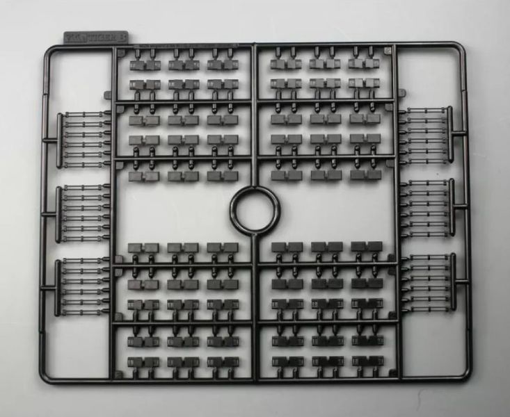 Збірна модель 1/35 Німецький танк Leopard II revolution II Tiger Model 4628 TM4628 фото