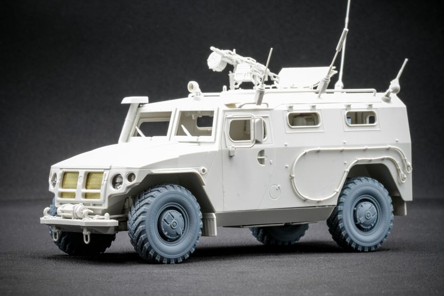 Набор колес 1/35 v1 для ГАЗ Тигр (Meng) Scale X WM-35015 , набор деталировки Скейл Х WM-35015 фото