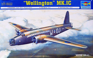Британский бомбардировщик 1/72 Vickers Wellington Mk.IC Trumpeter 01626 , сборная модель Велингтон Трумпетер TR01626 фото